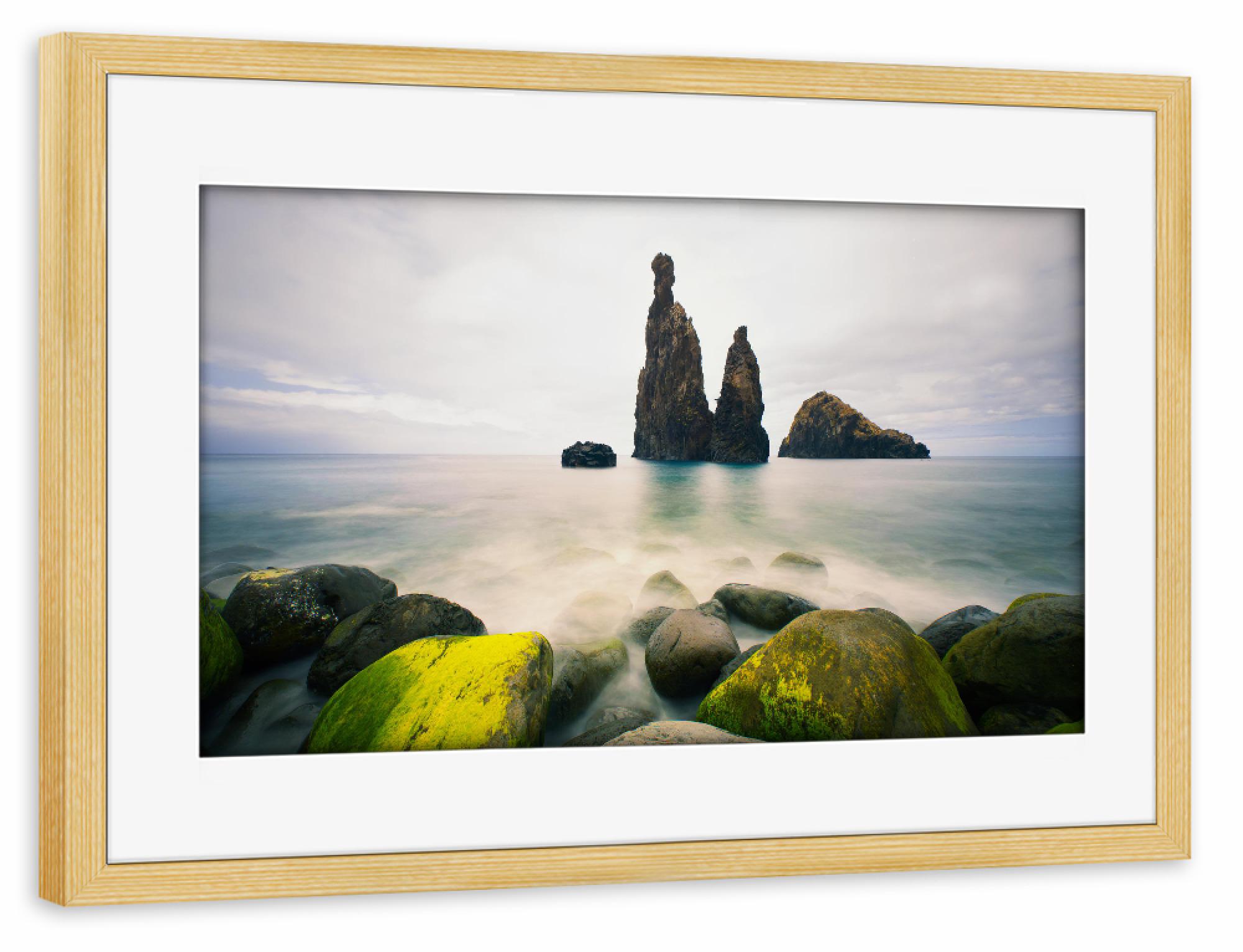 Poster mit Rahmen kiefer "Stone Guardians" artboxONE - Natur - Madeira,Portugal,Landscape,Nature,Seascape,Sea,Landschaften,Azoren,Insel,Steine,Rocks