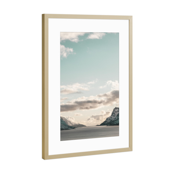 Poster mit Rahmen Gold "The Fjord" artboxONE - Natur - Fjord,Norwegen,Skandinavien,Nature,Berge