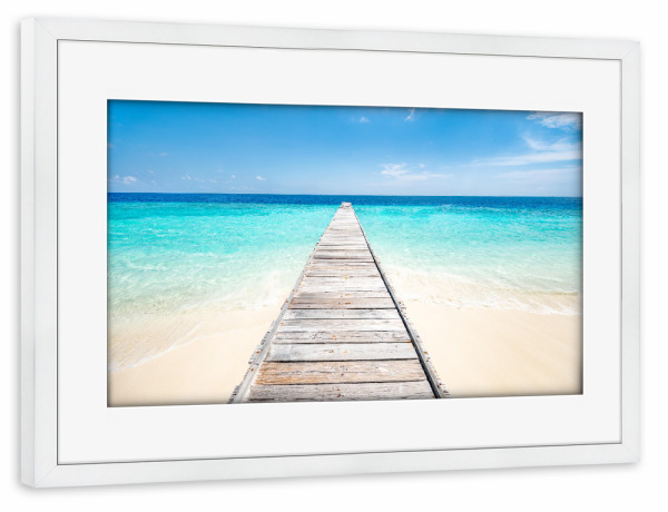 Poster mit Rahmen weiß "Steg am Meer" artboxONE - Reise / Strand und Meer,Buchstaben / M