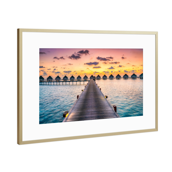 Poster mit Rahmen Gold "Malediven - Sonnenuntergang" artboxONE - Reise,Reise / Strand und Meer