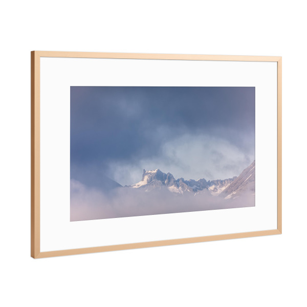 Poster mit Rahmen Kupfer "Winter's end" artboxONE - Natur - Norwegen,Berg,Gebirge,Wolken,Bewölkt,Winter