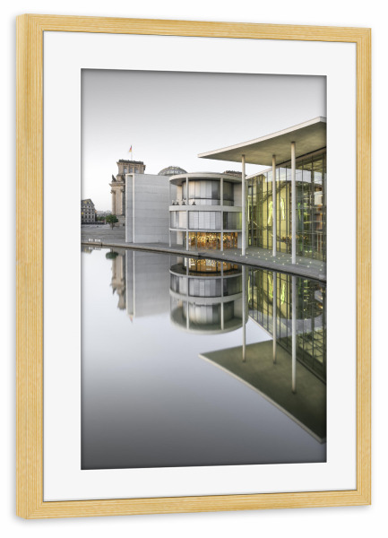Poster mit Rahmen kiefer "Berlin Regierungsviertel" artboxONE - Städte,Städte / Berlin,Reise,Architektur,Reise / Länder