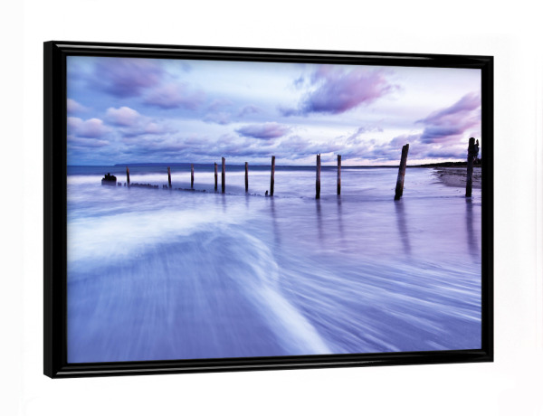 Poster mit schwarzem Rahmen "Ostseestrand im Abendlicht" artboxONE - Natur,Reise / Strand und Meer