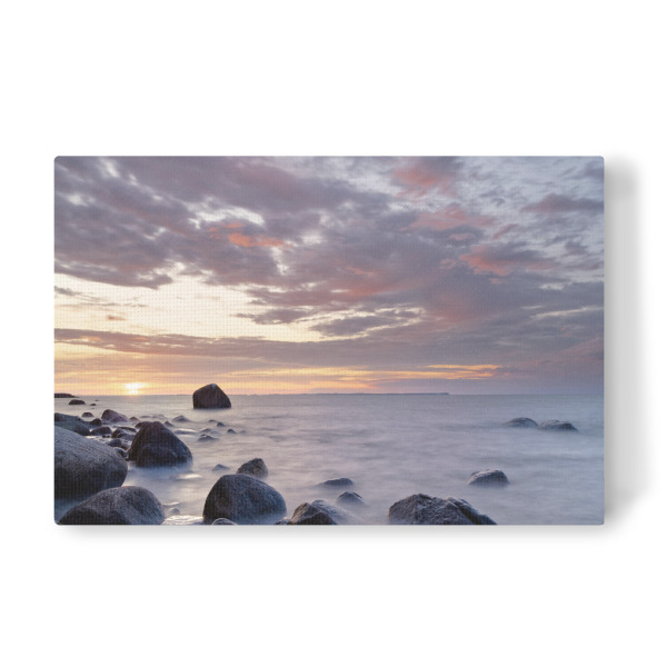 Leinwandbild "Sonnenuntergang am Steinstrand" artboxONE - Natur,Reise / Strand und Meer