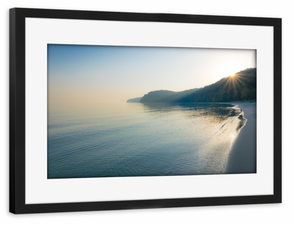 Poster mit Rahmen schwarz "Sonnenaufgang am Strand" artboxONE - Natur