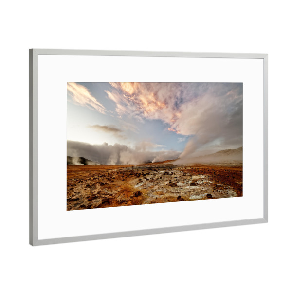 Poster mit Rahmen Silber "Geothermalgebiet mit Dampfaustritt" artboxONE - Natur,Reise / Länder