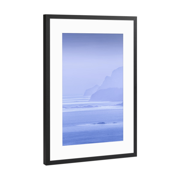 Poster mit Rahmen Schwarz (Metallic) "Distance" artboxONE - Natur,Reise