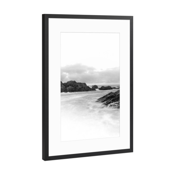 Poster mit Rahmen Schwarz (Metallic) "Around the Rocks B&W" artboxONE - Natur,Schwarzweiß