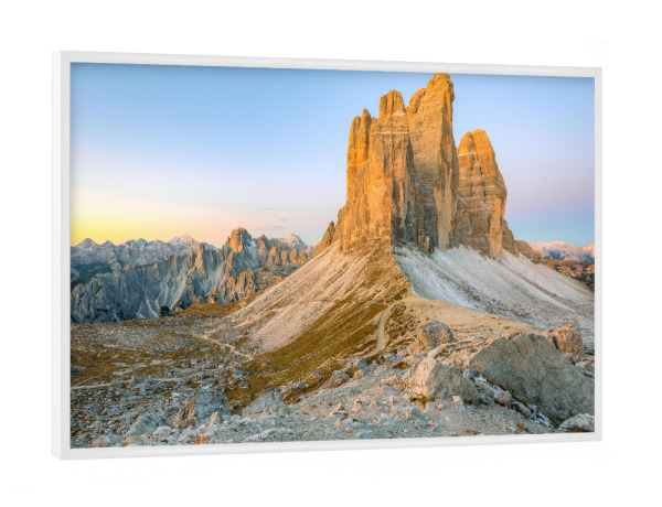 Poster mit weißem Rahmen "Drei Zinnen vor Sonnenaufgang" artboxONE - Natur,Reise,Reise / Länder