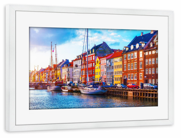 Poster mit Rahmen weiß "Copenhagen Nyhavn Pier" artboxONE - Städte,Natur,Reise,Architektur,Städte / København
