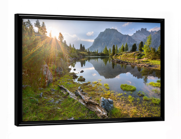 Poster mit schwarzem Rahmen "Lago di Limides" artboxONE - Natur