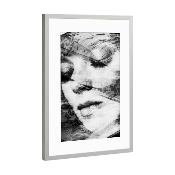 Poster mit Rahmen Silber "Girl in black and white" artboxONE - Abstrakt,Menschen,Schwarzweiß