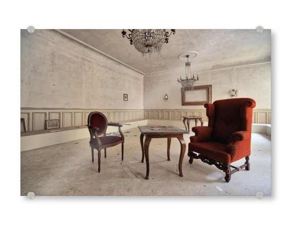 Acrylglasbild "Red Chairs" artboxONE - Architektur