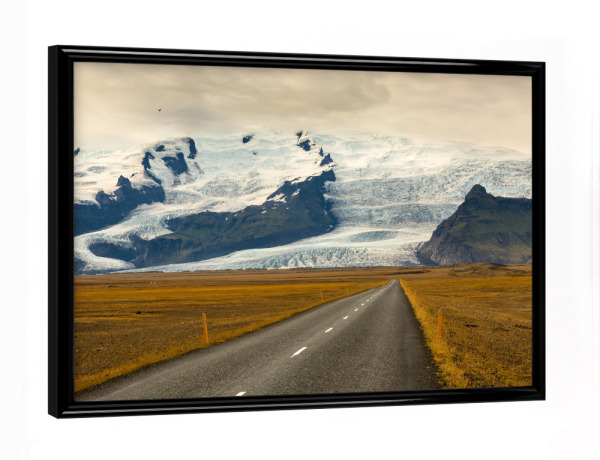 Poster mit schwarzem Rahmen "Vatnajökull Ahead" artboxONE - Natur,Reise