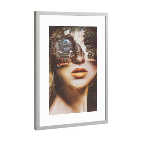 Poster mit Rahmen Silber "Girl on the road" artboxONE - Reise,Abstrakt,Menschen
