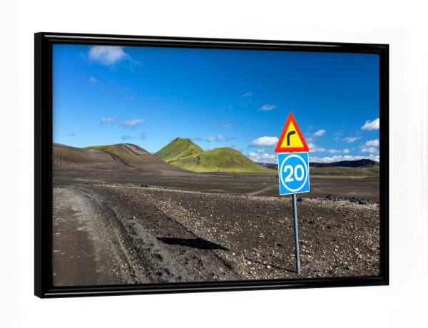 Poster mit schwarzem Rahmen "Icelandic Traffic" artboxONE - Natur,Reise