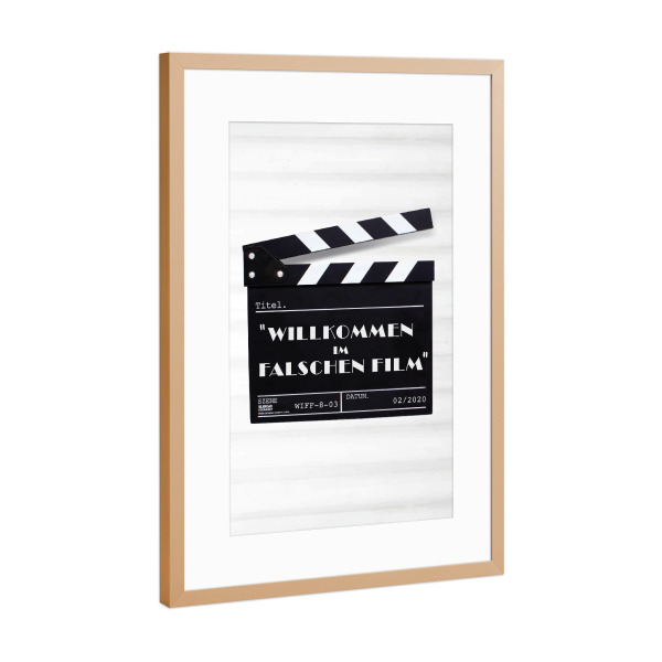 Poster mit Rahmen Kupfer "Im Film Regieklappe" artboxONE - Typografie,Film,Schwarzweiß