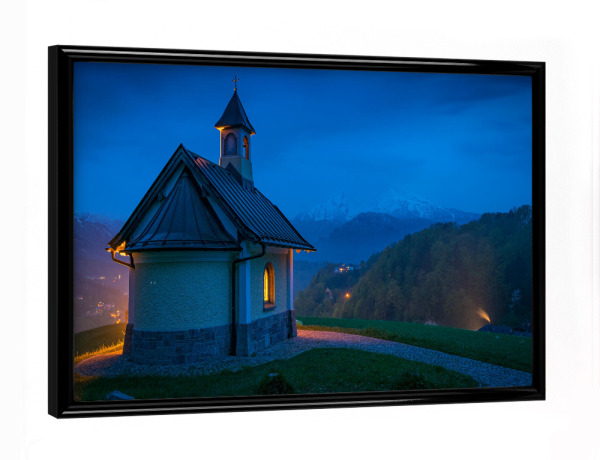 Poster mit schwarzem Rahmen "Berchtesgaden am Abend" artboxONE - Natur,Architektur