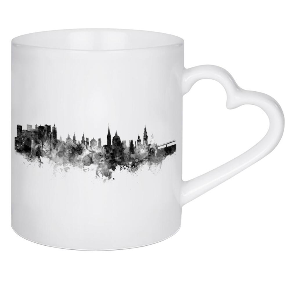 Herztasse "Salzburg Austria Skyline" artboxONE - Städte,Reise,Schwarzweiß
