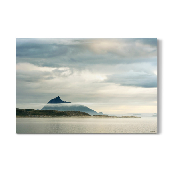 Galerie-Print "The dark mountain" 30x20 cm artboxONE