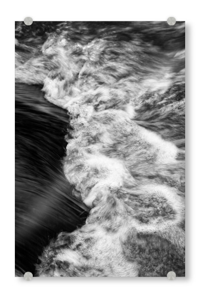 Acrylglasbild "Wasser in Detailansicht" artboxONE - Natur,Schwarzweiß,Reise / Strand und Meer