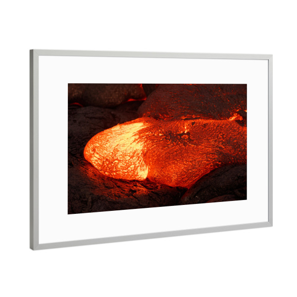 Poster mit Rahmen Silber "Hawaii - Aktiver Lavastrom" artboxONE - Natur,Reise,Reise / Länder