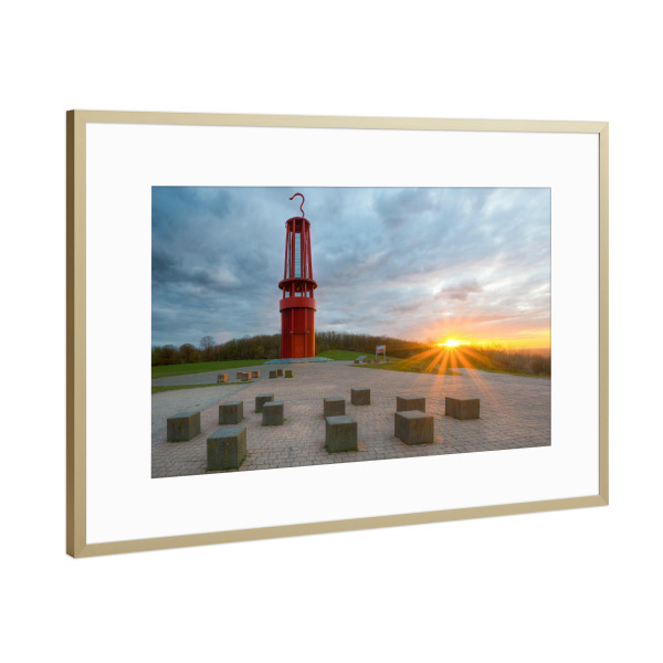 Poster mit Rahmen Gold "Das Geleucht in Moers" artboxONE - Reise,Architektur