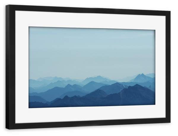 Poster mit Rahmen schwarz "Blue alps" artboxONE - Natur,Reise