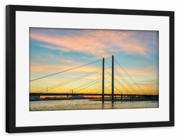 Poster mit Rahmen schwarz "Rheinkniebrücke in Düsseldorf" artboxONE - Städte,Reise,Architektur,Städte / Düsseldorf