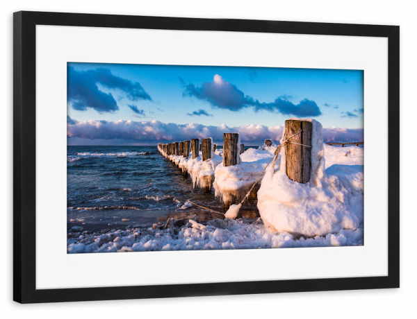 Poster mit Rahmen schwarz "Buhne im Winter" artboxONE - Natur,Reise / Strand und Meer
