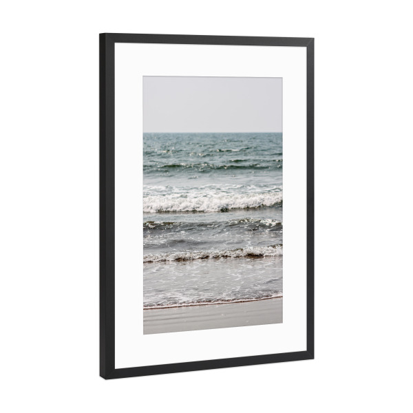 Poster mit Rahmen Schwarz (Metallic) "Blue Beach Waves" artboxONE - Natur,Reise,Reise / Strand und Meer