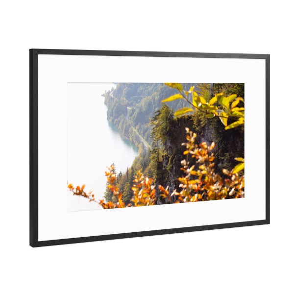Poster mit Rahmen Schwarz (Metallic) "Goldene Seestraße" artboxONE - Natur