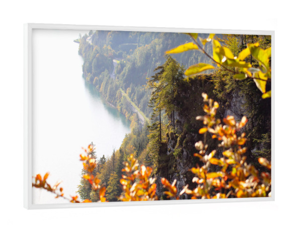 Poster mit weißem Rahmen "Goldene Seestraße" artboxONE - Natur