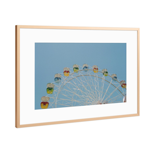 Poster mit Rahmen Kupfer "Big Colourful Wheel" artboxONE - Städte,Für Kinder,Architektur,Geometrie,Festivals