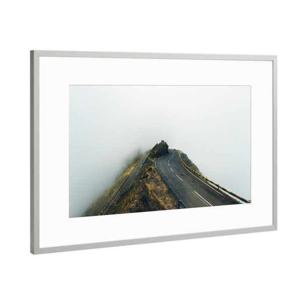 Poster mit Rahmen Silber "FOG Road" artboxONE - Natur,Reise