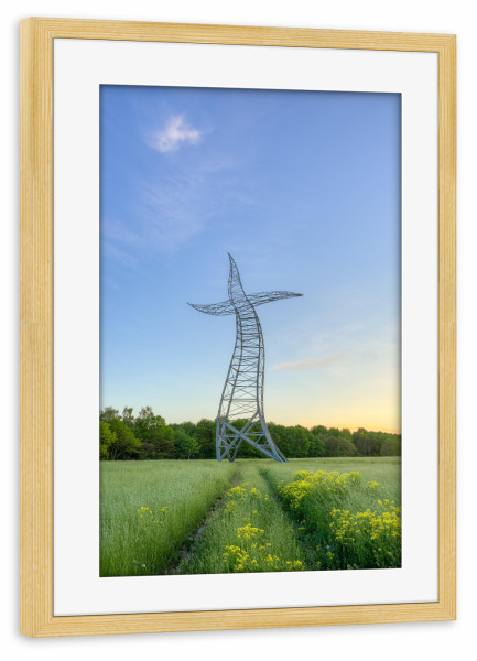 Poster mit Rahmen kiefer "Skulptur Zauberlehrling Oberhausen" artboxONE - Städte,Natur,Reise,Architektur,Reise / Länder