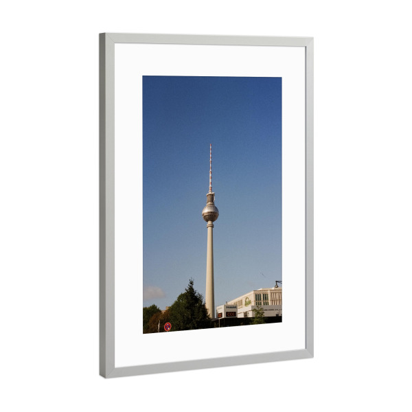Poster mit Rahmen Silber "Fernsehturm Berlin" artboxONE - Städte,Städte / Berlin,Reise,Architektur