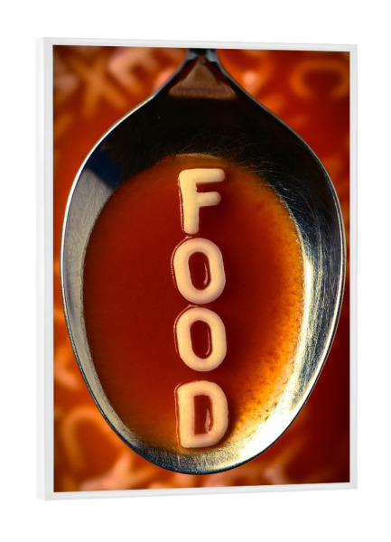 Poster mit weißem Rahmen "Buchstabensuppe" artboxONE - Essen & Trinken