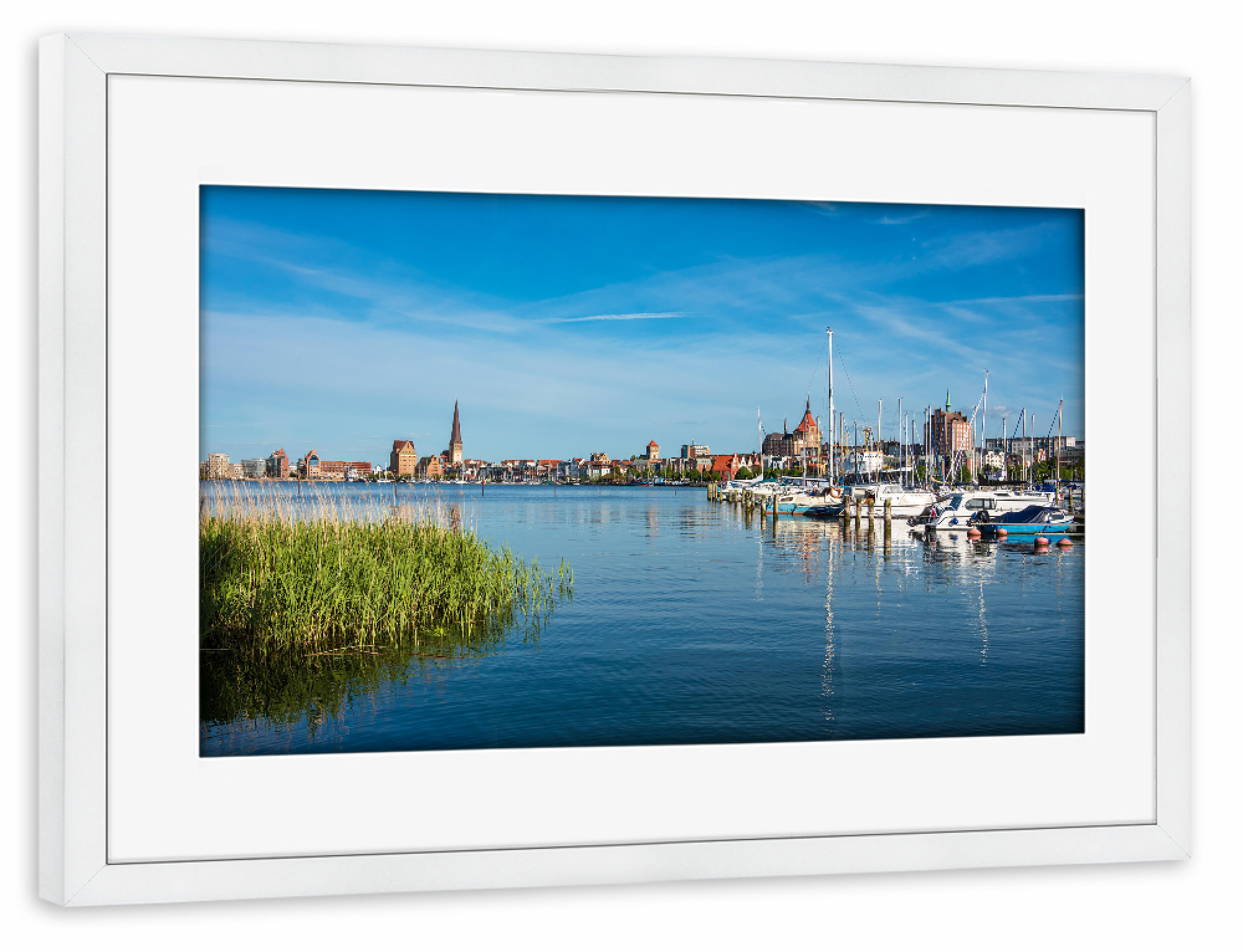 Poster mit Rahmen weiß "Blick auf Rostock" artboxONE - Städte,Natur,Architektur,Städte / Weitere