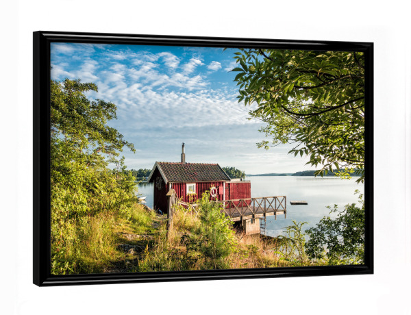 Poster mit schwarzem Rahmen "Holzhütte auf Lidingö" artboxONE - Natur,Reise,Architektur,Reise / Strand und Meer