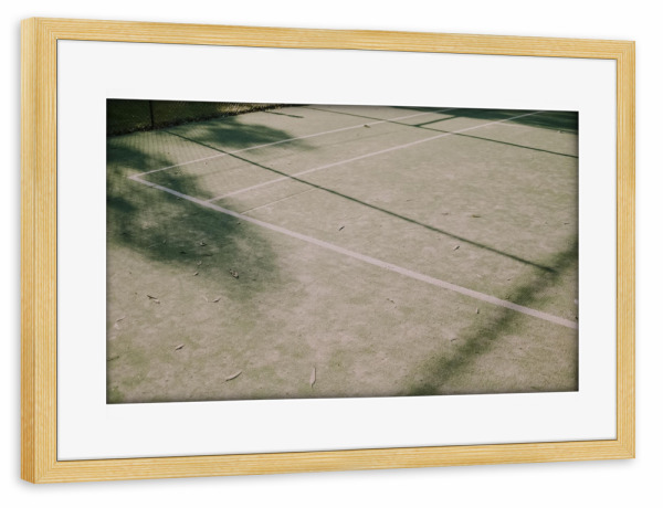 Poster mit Rahmen kiefer "Abandoned Tennis Court" artboxONE - Natur,Abstrakt,Architektur,Sport
