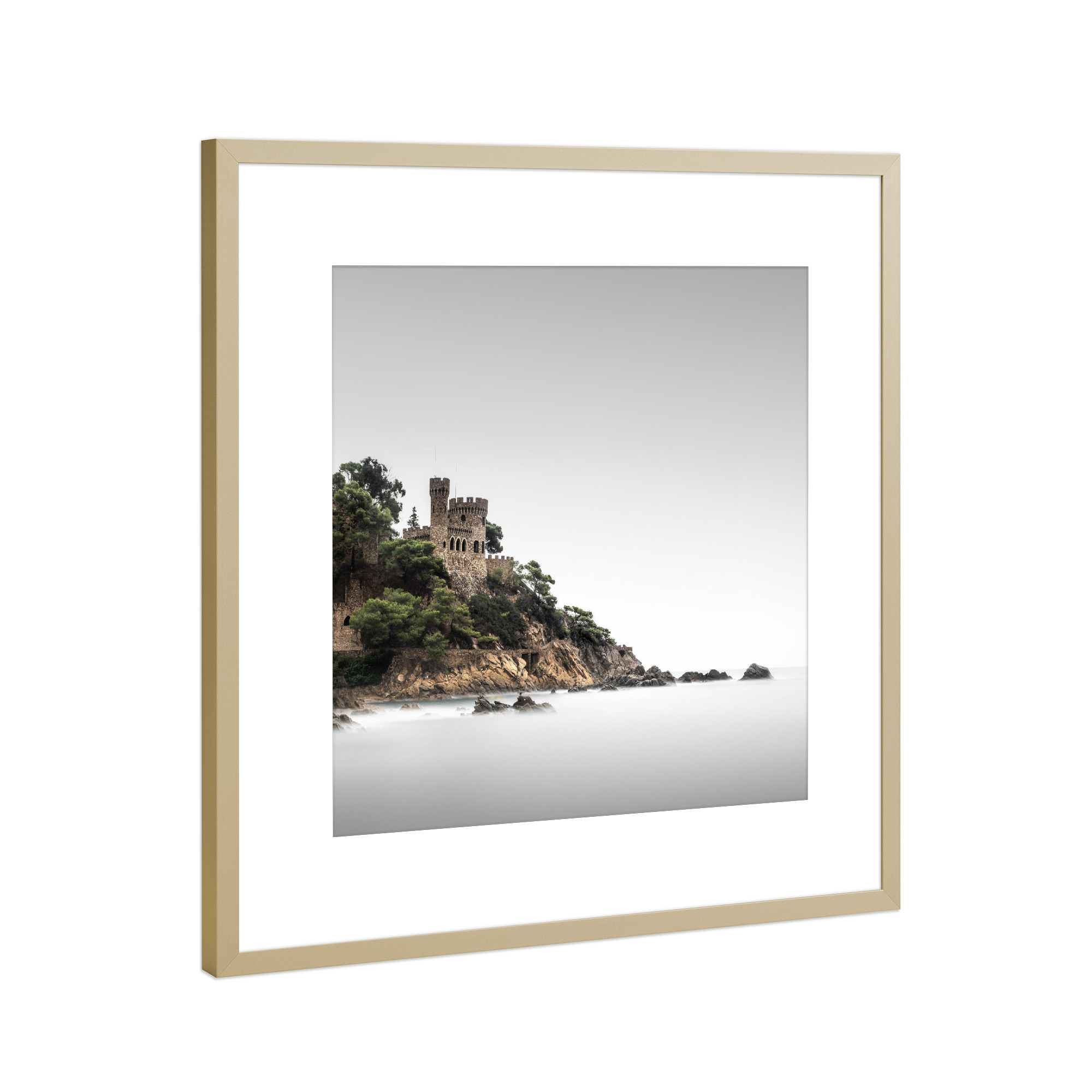 Poster mit Rahmen Gold "Castillo d`en Playa | Spanien" artboxONE - Reise,Architektur,Reise / Strand und Meer,Reise / Länder,Städte / Barcelona
