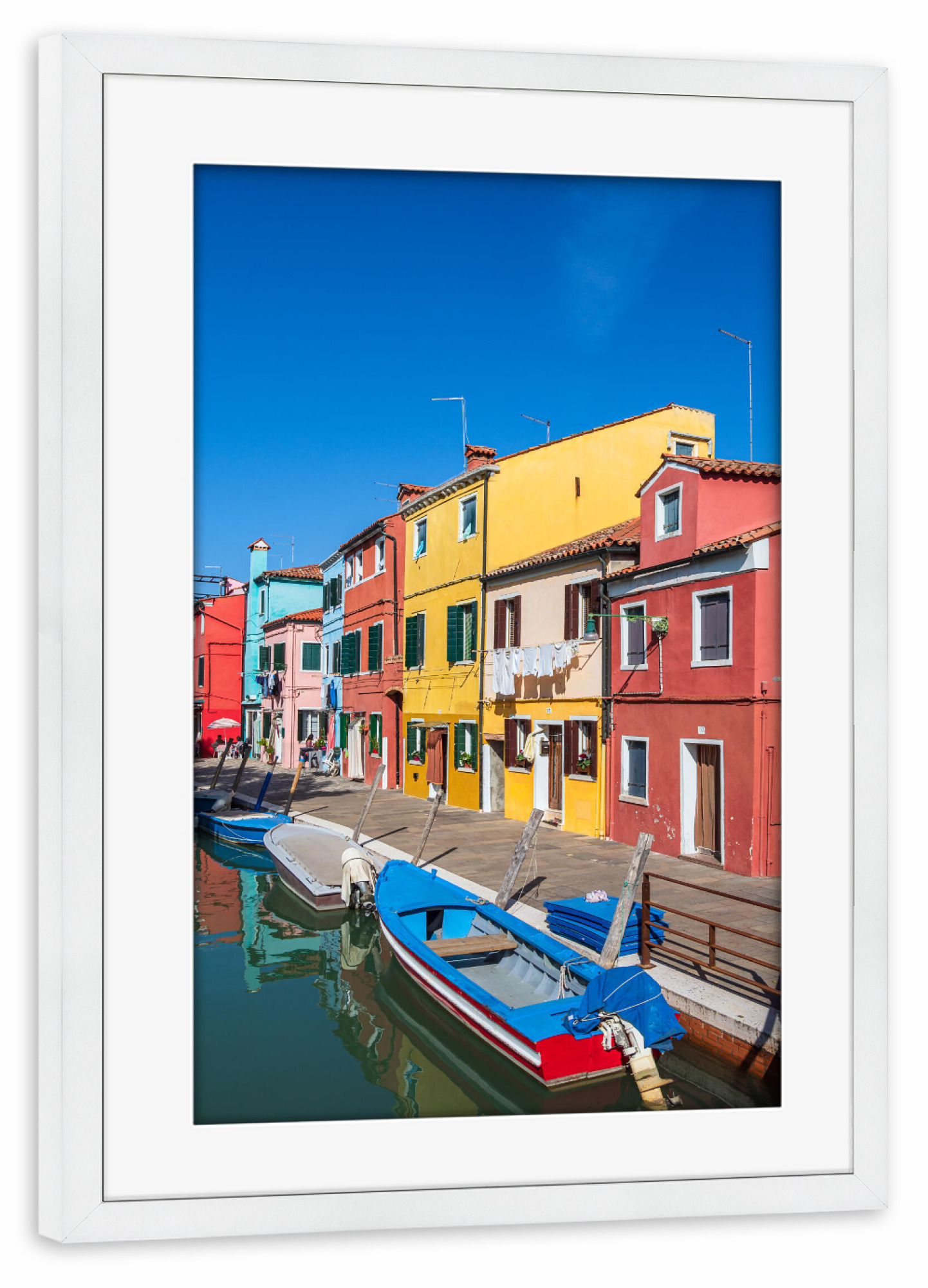 Poster mit Rahmen weiß "Gebäude auf der Insel Burano" artboxONE - Reise,Architektur,Städte / Venedig,Reise / Länder