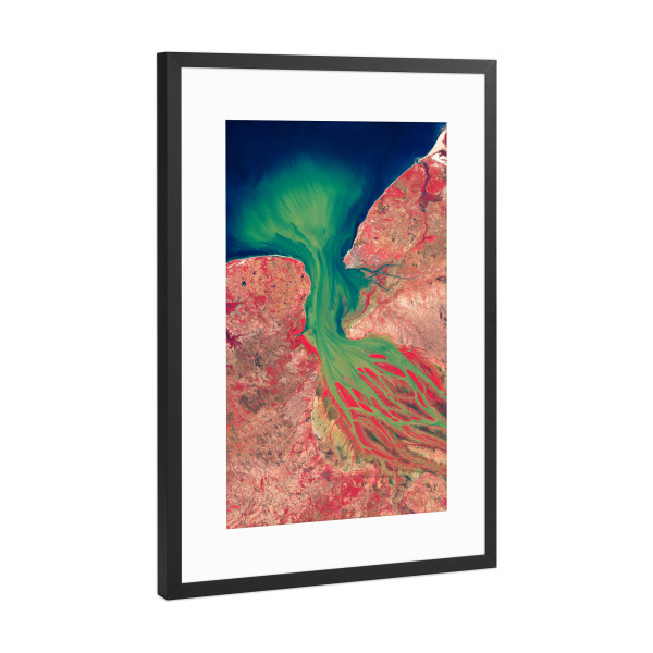 Poster mit Rahmen Schwarz (Metallic) "Betsiboka River Estuary" artboxONE - Natur