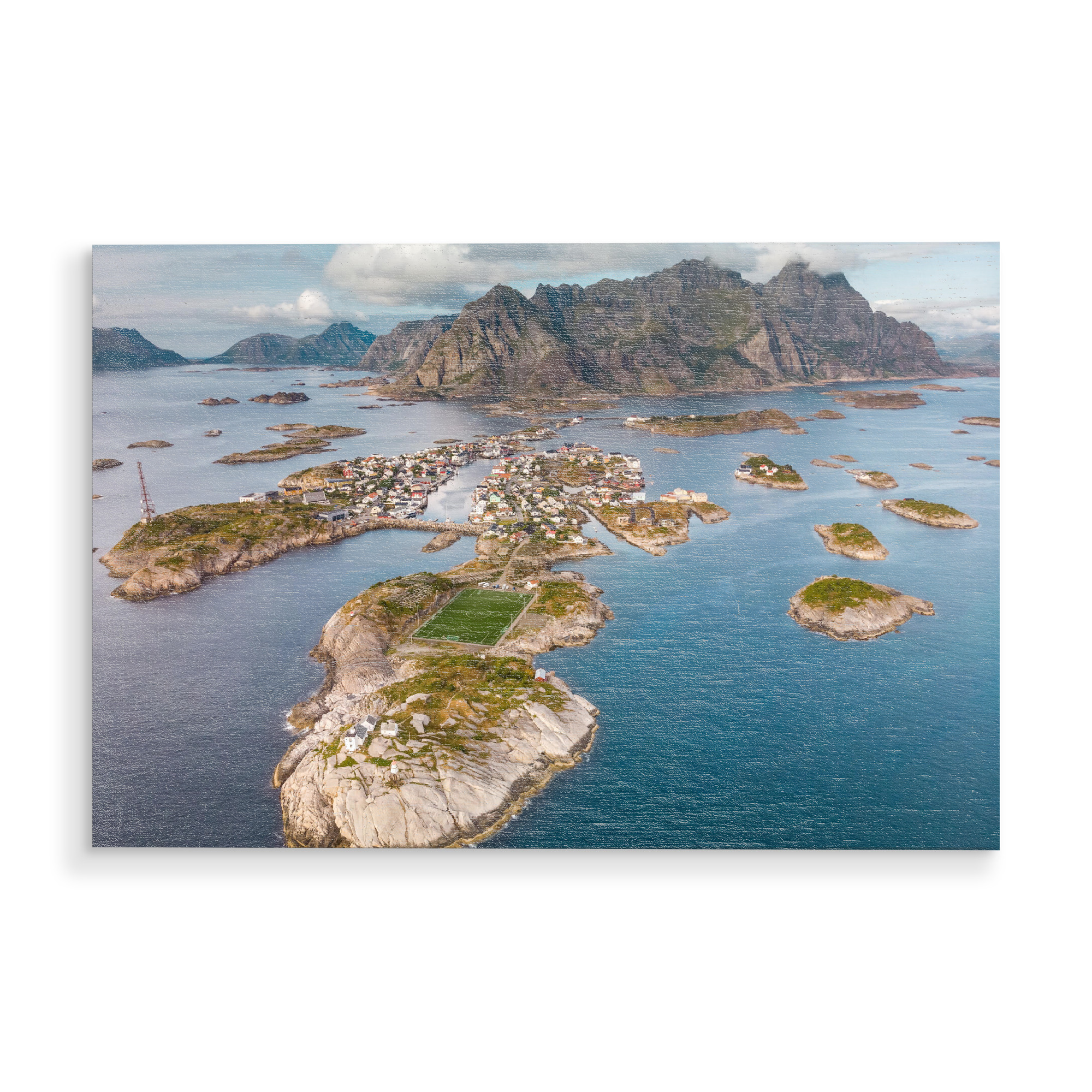 Holzbild "Henningsvaers Fußballfeld" artboxONE - Natur,Reise,Reise / Strand und Meer,Reise / Länder,Sport / Fußball