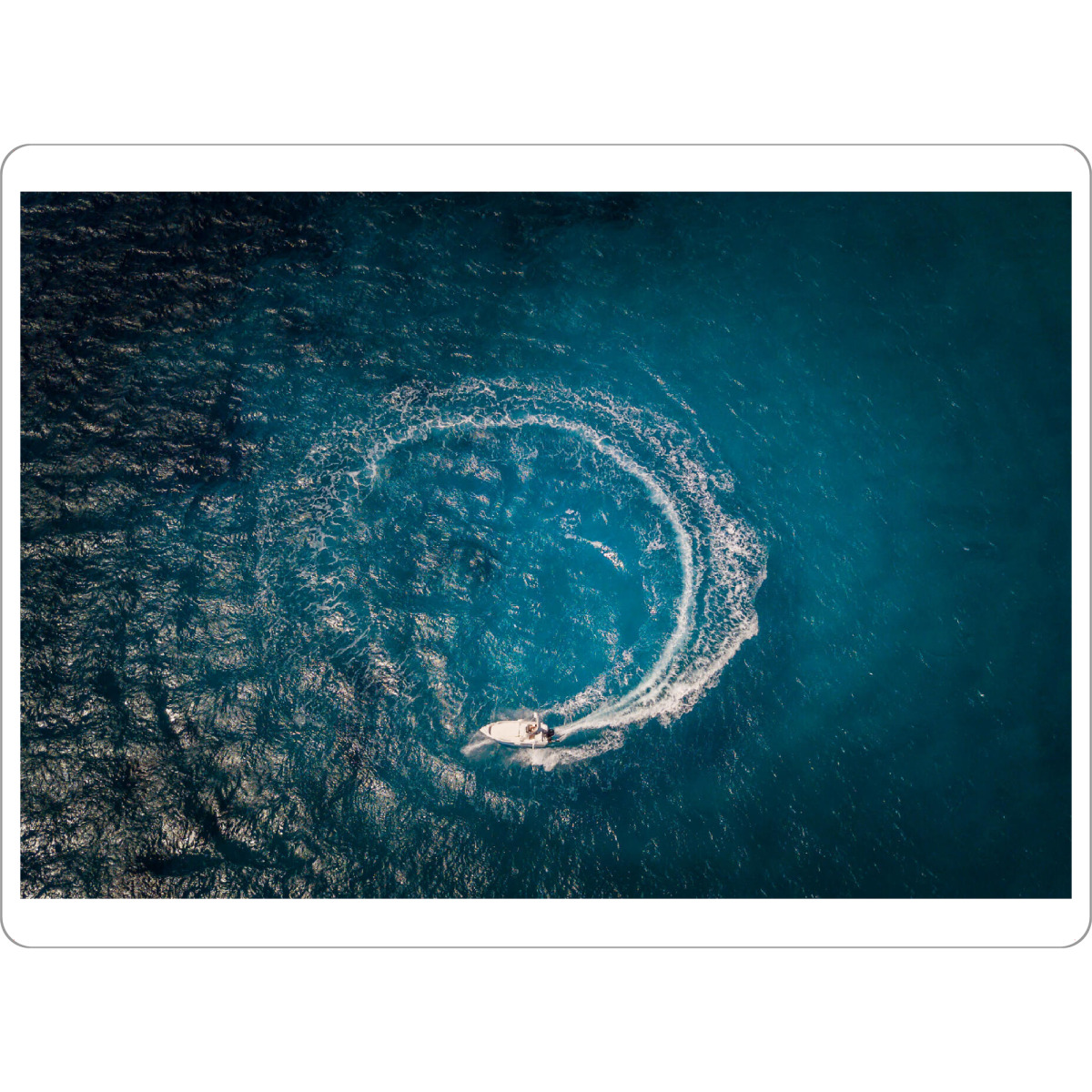 Tischset "Speed boat in circle motion" artboxONE - Natur,Reise,Reise / Strand und Meer