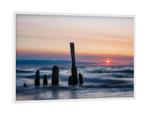 Poster mit weißem Rahmen "Buhnen an Ostsee" artboxONE - Natur,Reise,Reise / Strand und Meer