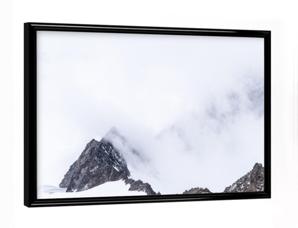 Poster mit schwarzem Rahmen "Mensch vs. Natur" artboxONE - Natur,Reise,Menschen