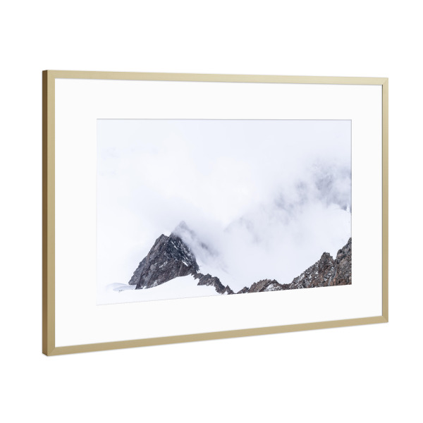 Poster mit Rahmen Gold "Mensch vs. Natur" artboxONE - Natur,Reise,Menschen