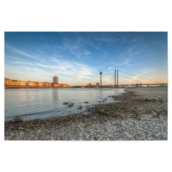 Poster 30x20 cm "Abend in Düsseldorf am Rhein" artboxONE - Städte,Reise,Architektur,Städte / Düsseldorf